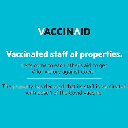 Готель Vaccinated Staff- Oyo Townhouse 105 Khar West Station Мумбаї Екстер'єр фото