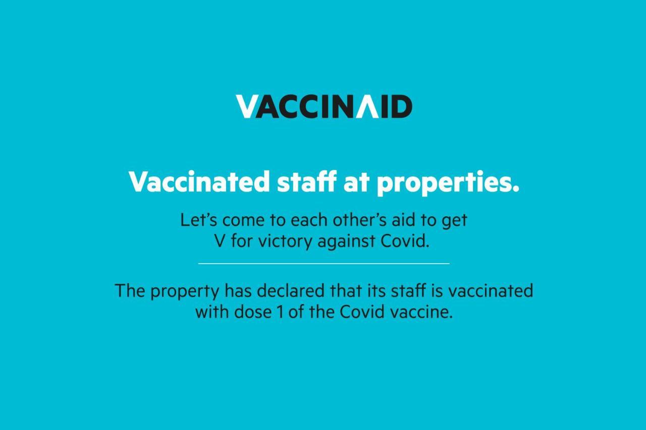 Готель Vaccinated Staff- Oyo Townhouse 105 Khar West Station Мумбаї Екстер'єр фото