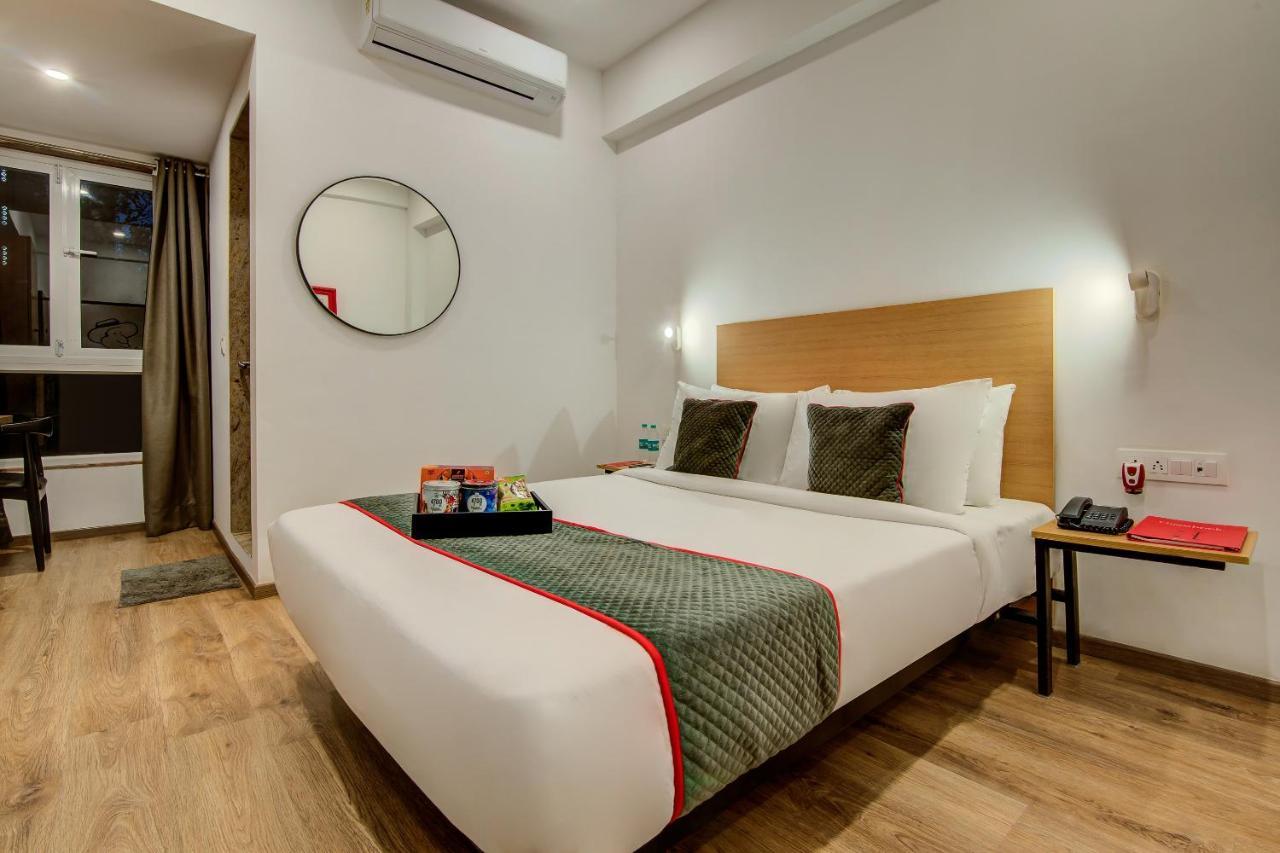Готель Vaccinated Staff- Oyo Townhouse 105 Khar West Station Мумбаї Екстер'єр фото